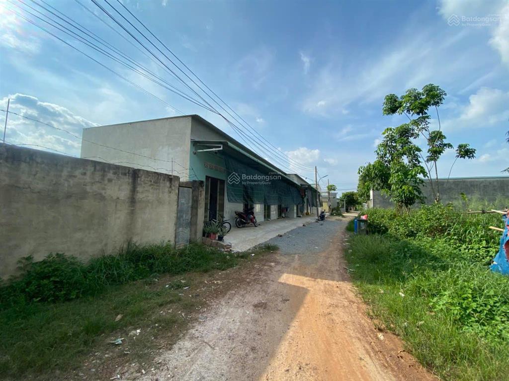 Cần bán dãy kios hai mặt tiền thu nhập cao