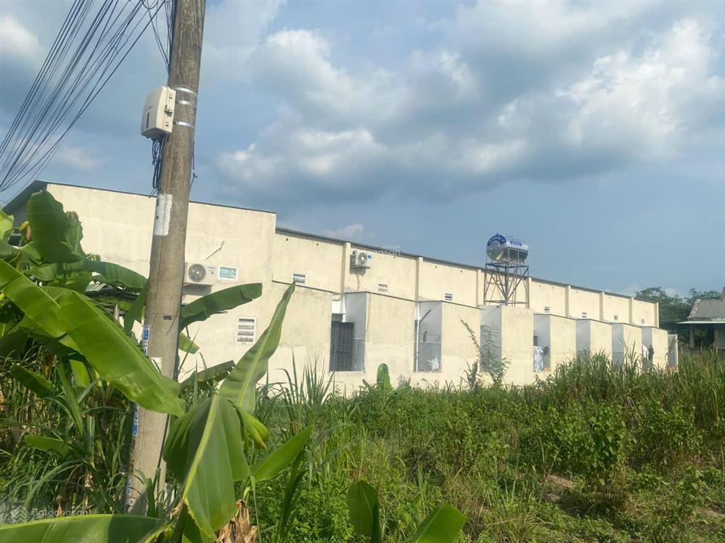 Cần bán dãy kios hai mặt tiền thu nhập cao