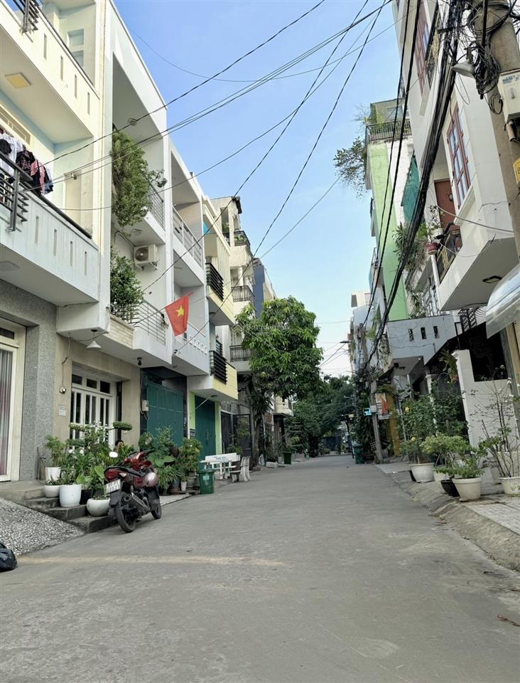 Gấp kdc nam long,trần trọng cung,bán đất tặng nhà cấp 4,đường 8m ô tô tránh,4x16.giá 8.9 tỷ