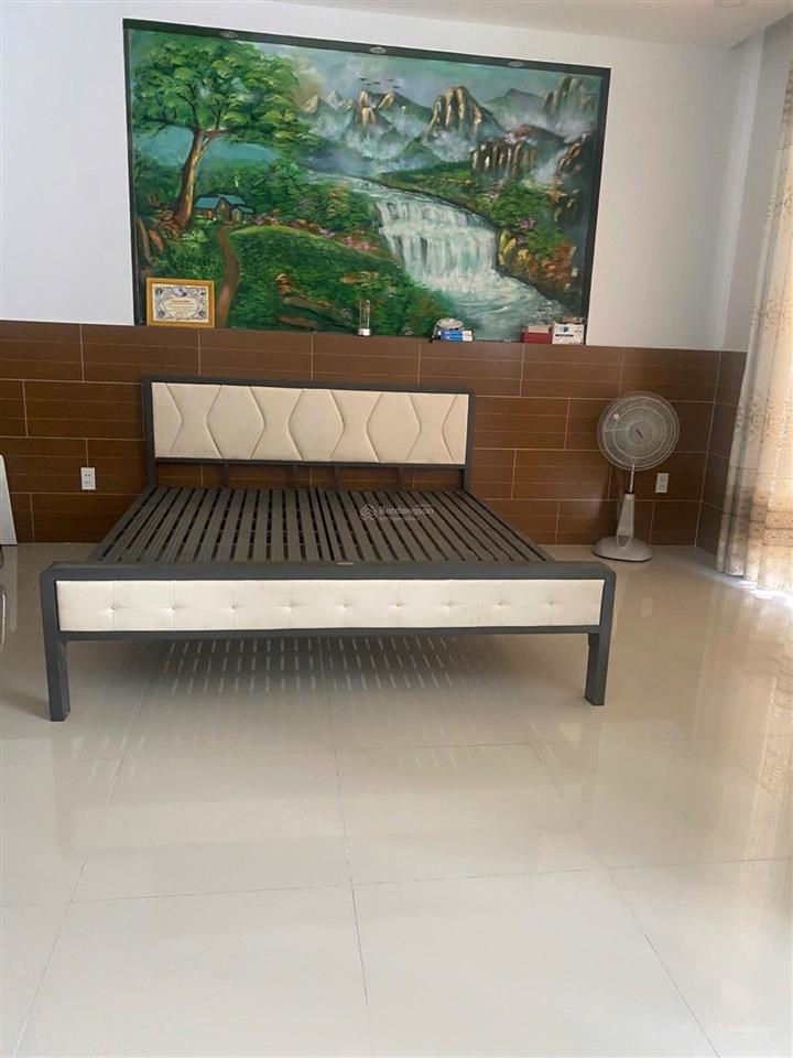 Ngang hiếm 7m dài 16m,ngay cư xá ngân hàng quận 7,bán nhà 4 tầng btct,5pn.sổ hoàn công đủ.hơn 13tỷ