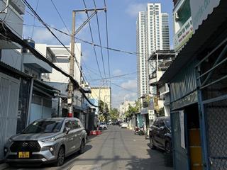 Bán nhà lô nhì,90m2,hẻm 10m thông sunshine sky city phú mỹ hưng.cách 30m ra huỳnh tấn phát.hơn 9tỷ