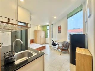 Cho thuê phòng 28m2 có máy giặt riêng, cửa sổ lớn gần đh văn lang cơ sở 3, gần phạm văn đồng