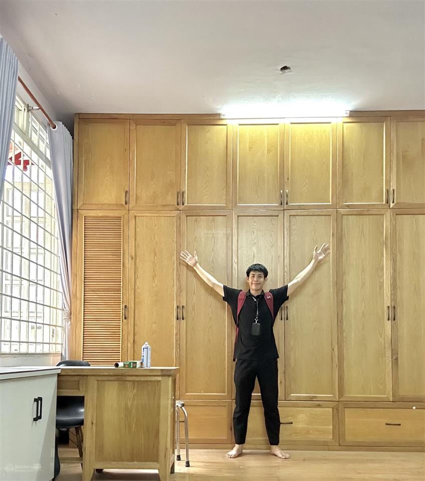 Cho thuê phòng rộng 35m2 tủ đồ lớn, cửa sổ ở hoàng hoa thám bình thạnh gần cầu bông chợ bà chiểu q1