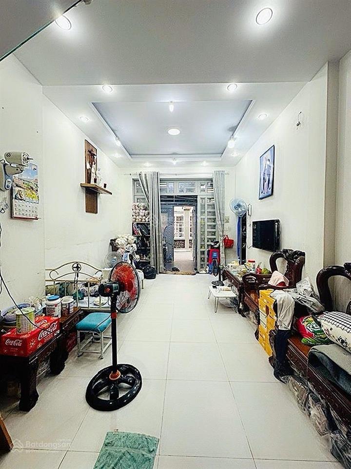 Cơ hội mua nhà 5 tầng phạm văn hai, ngang 5m, 55m2, xe hơi thông, sầm uất nhỉnh 9 tỷ (tl mạnh)