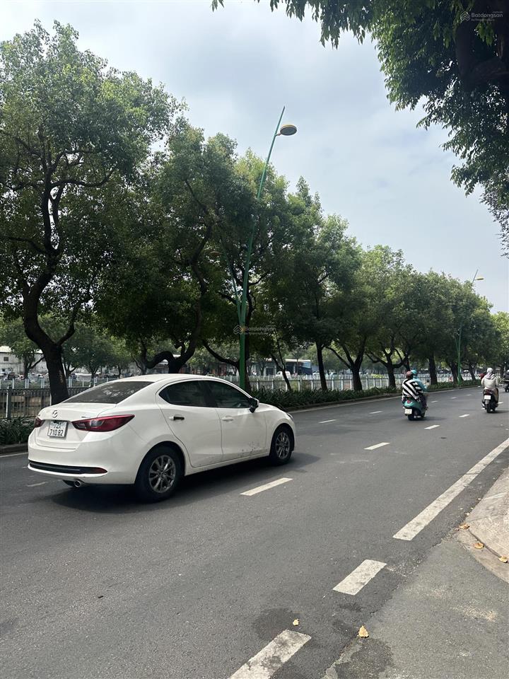 Cơ hội mua nhà 5 tầng phạm văn hai, ngang 5m, 55m2, xe hơi thông, sầm uất nhỉnh 9 tỷ (tl mạnh)