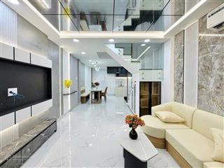 Chỉ 8tỷ680 (tl) hoàng văn thụ  5 tầng  nở hậu tài lộc  sát mặt tiền  sang xịn mịn giáp sân bay