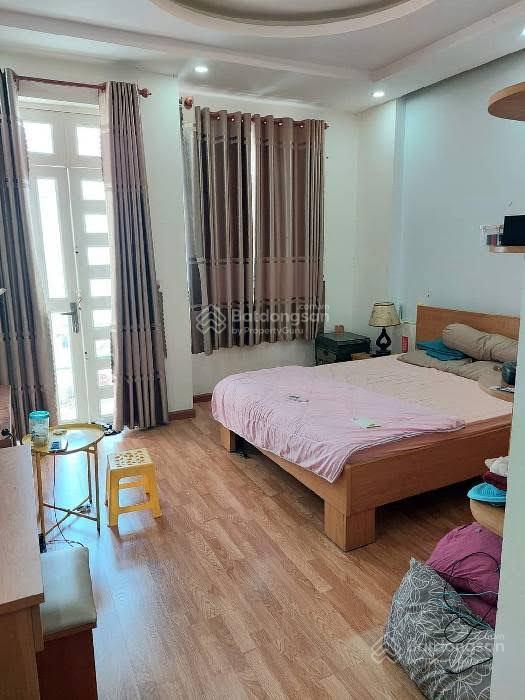 Ngay trường chinh 100m2 ngang 4,5m đẹp  nhà 5 tầng mt xe hơi tránh  chỉ 9,xtỷ (tl mạnh)