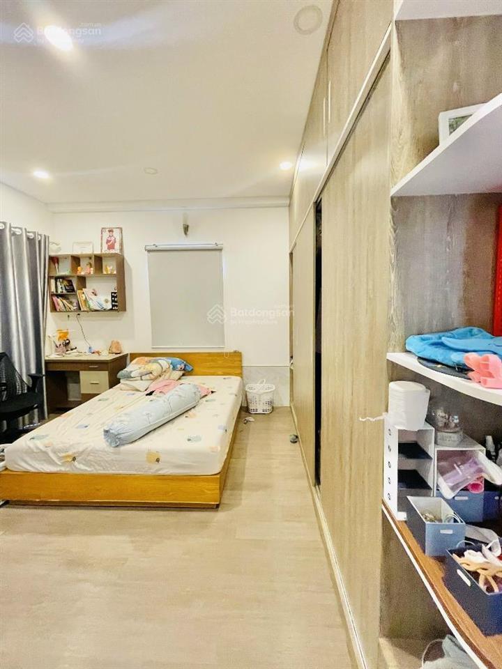 Ngay phạm văn hai sầm uất  siêu phẩm 4 tầng mặt tiền hẻm 8m xe hơi thông  nhỉnh 8 tỷ (tl nhanh)