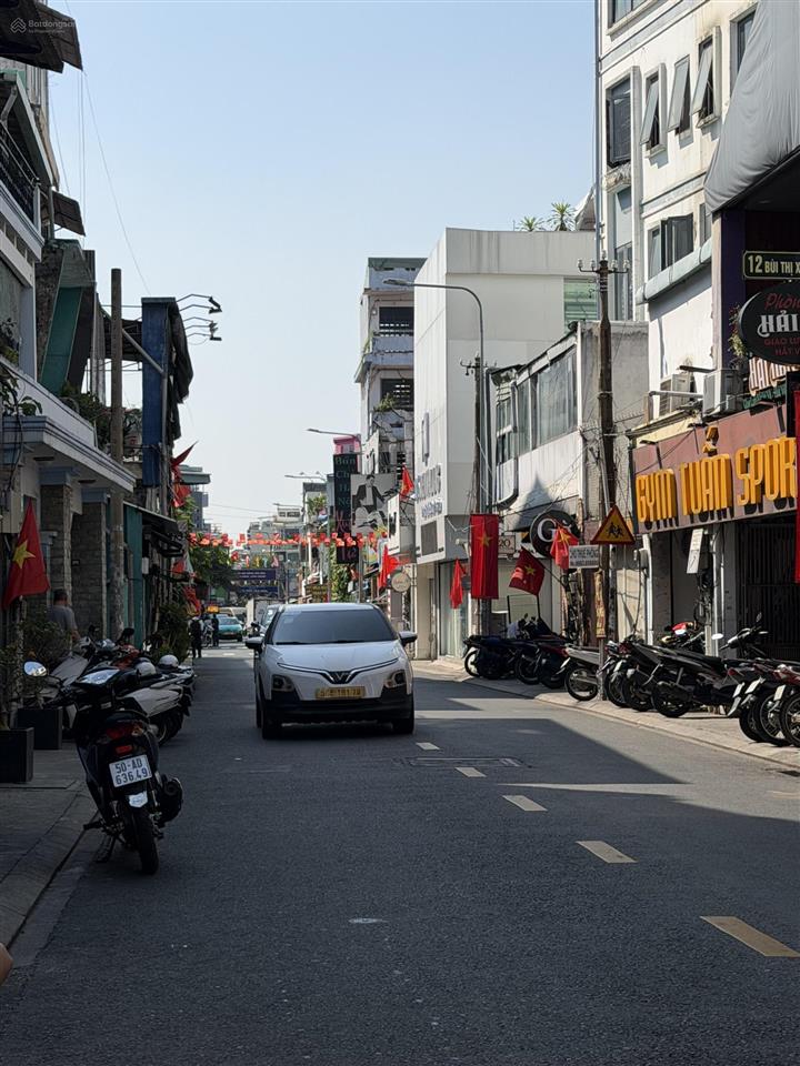 Lê văn sỹ hẻm 5m nhà đẹp ở ngon khu dân trí 3pn rộng nhỉnh 6tỷ( còn bớt xíu)