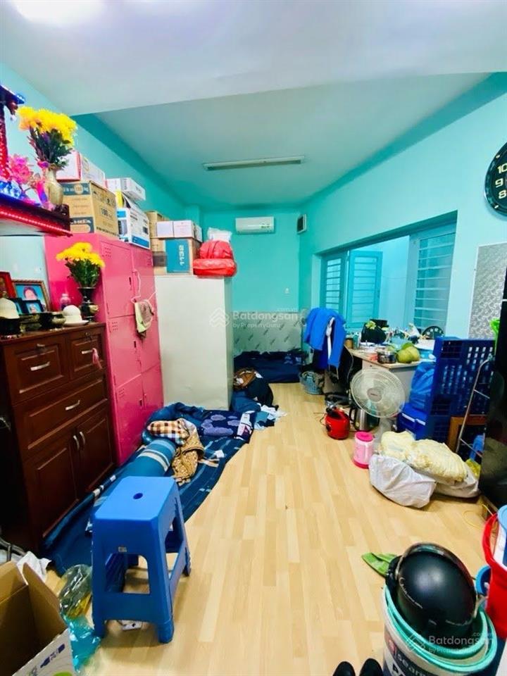 Rất gấp! ngay phạm văn hai  nhà đẹp 5tầng 60m2 đang cho thuê 33tr/tháng xe hơi thông chỉ 8.xtỷ(tl)