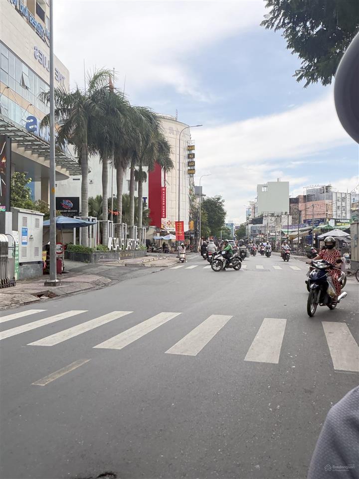 Gấp bán! ngay phạm văn hai nhà 5tầng  60m2  7chdv  dòng tiền 40tr/tháng nhỉnh 8tỷ xíu(tl mạnh)