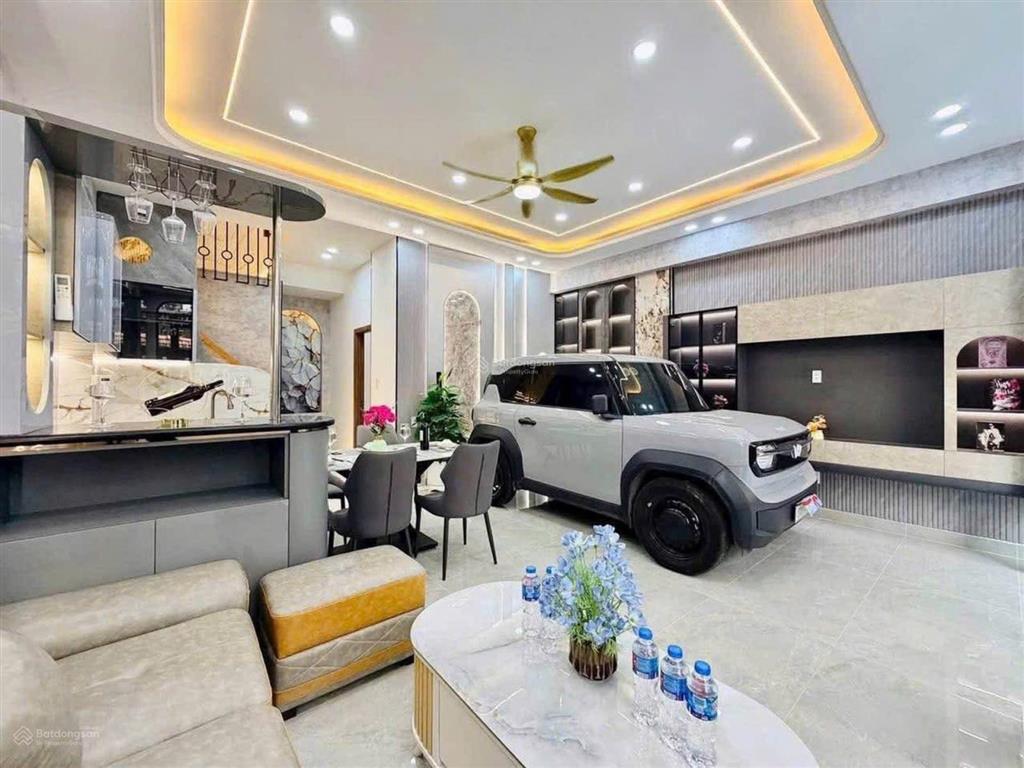 Gần pandora trường chinh giáp cộng hoà,ngang khủng 6m 62m2, 4 tầng 5pn, oto ngủ nhà, nhỉnh 8tỷ tl