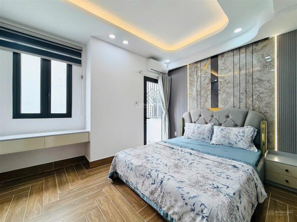Gần pandora trường chinh giáp cộng hoà,ngang khủng 6m 62m2, 4 tầng 5pn, oto ngủ nhà, nhỉnh 8tỷ tl
