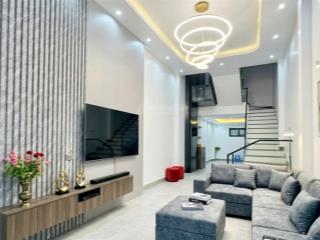 Cực hiếm nhà đẹp  58m2 ở luôn  thang máy  ngõ thông  trung tâm tây hồ nhỉnh 13tỷ