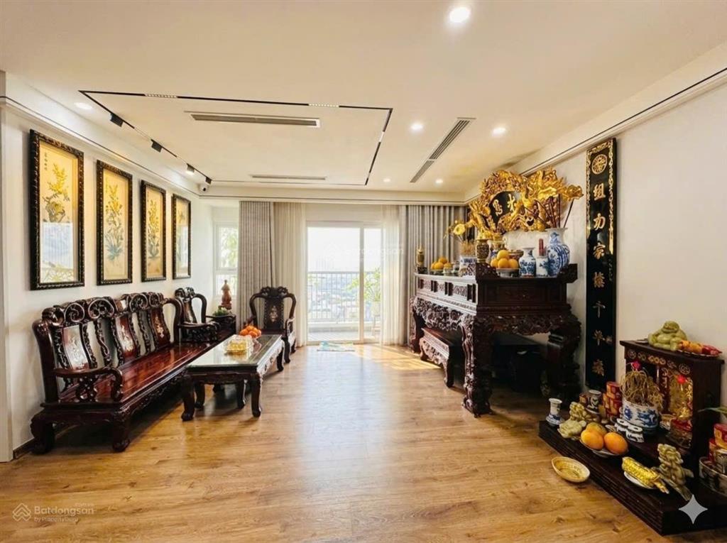 Bán gấp cc 3pn golden palace mễ trì 141m2 lô góc tầng trung tặng nội thất tiền tỷ  nhỉnh 13tỷ