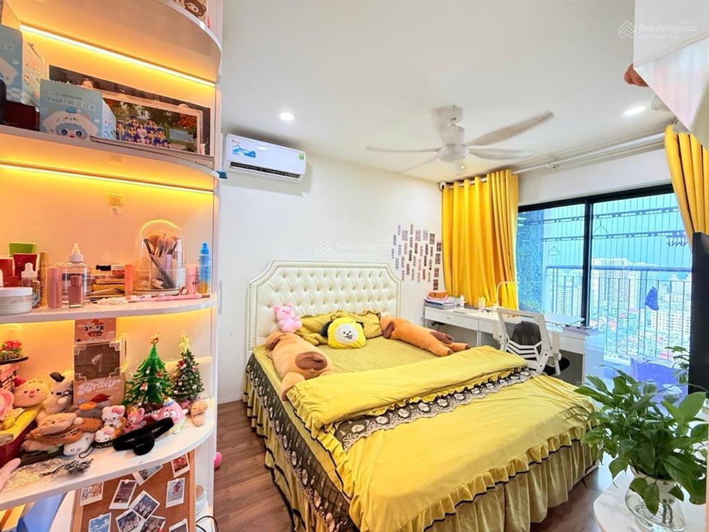 Bán chcc toà diamond 136 hồ tùng mậu  104m2 3 pn view svđ mỹ đình nội thất sịn sò nhỉnh 10tỷ