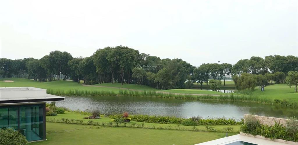 Chính chủ chuyển nhượng căn biệt thự mặt hồ dự án gofl vân trì (villla avenue vân trì)