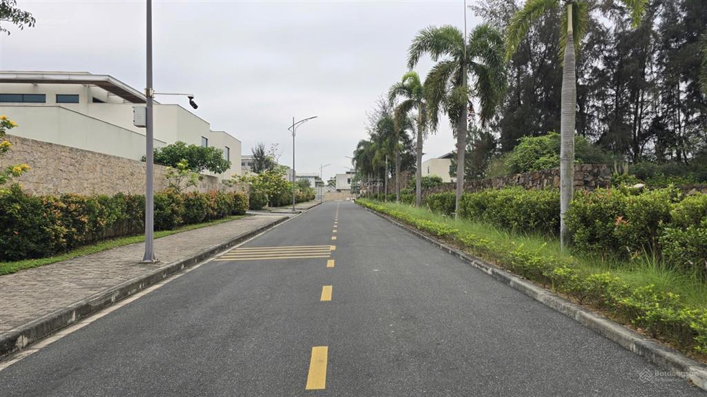 Chuyển nhượng biệt thự mặt hồ sân golf, dự án villa anevue vân trì hà nội 0985 166 ***