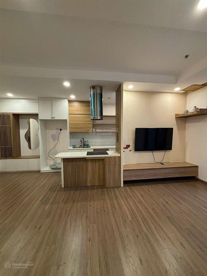 Nóng! 3 phòng ngủ 82m2 hướng đông nam view biệt thự đảo, giá chỉ 6,5 tỷ