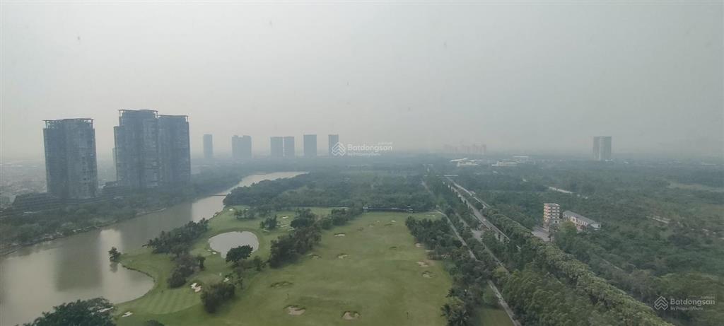 Bán căn hộ 52m2 đẹp view sân golf, hồ thiên nga đẹp ecopark