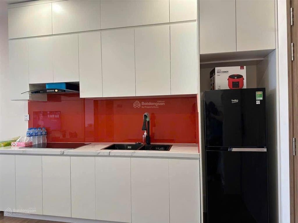 Gấp! bán 2 phòng ngủ full đồ 52m2, giá 3,37 tỷ