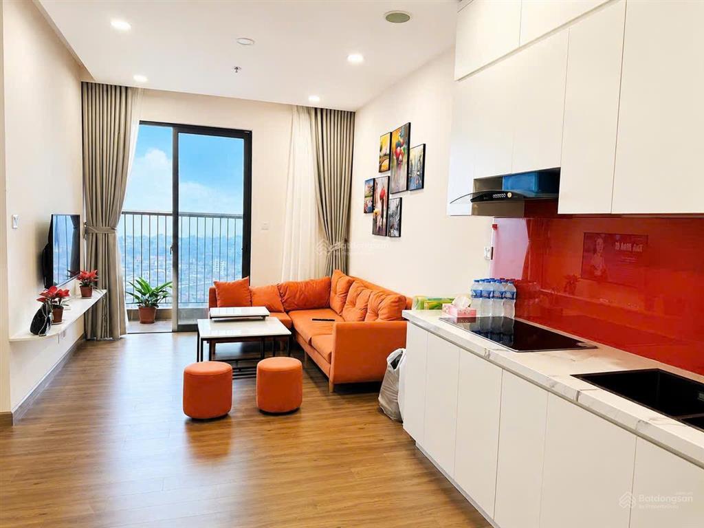 Gấp! bán 2 phòng ngủ full đồ 52m2, giá 3,37 tỷ