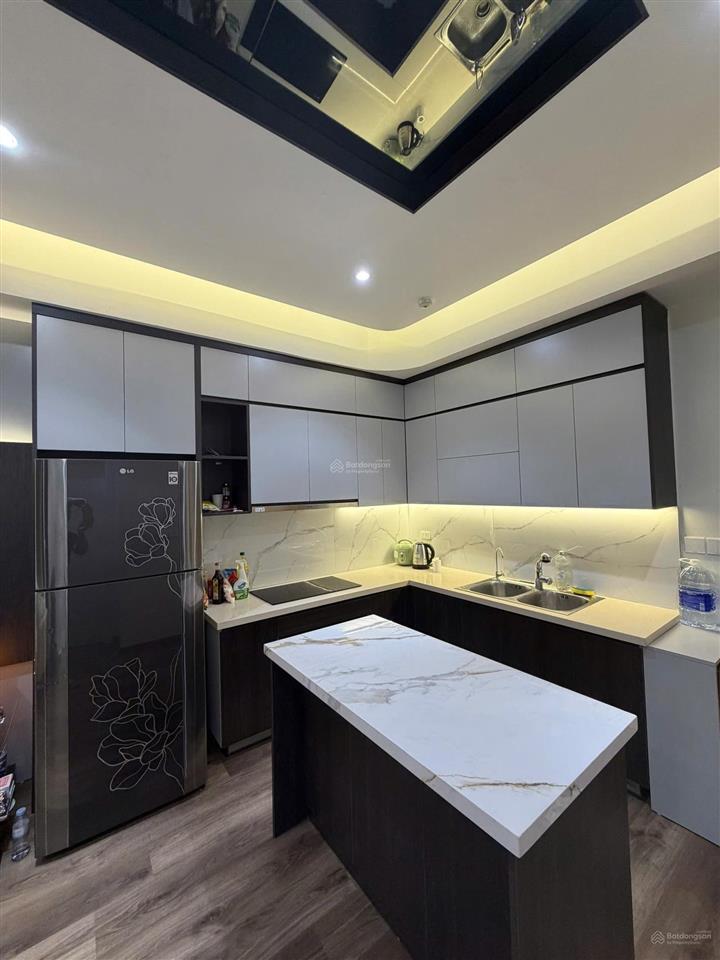 Hot!!! bán căn hộ siêu đẹp view sân golf hồ thiên nga giá cực tốt