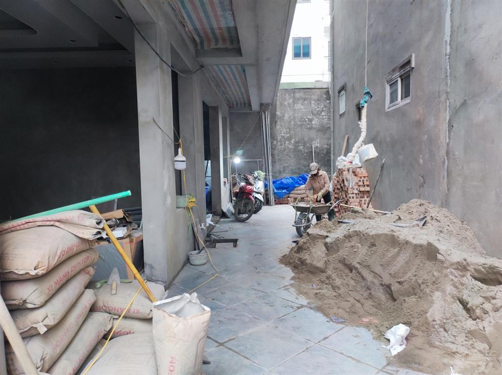 Siêu phẩm nhà phạm văn đồng! 58 m2, 5 tầng tm , mt 6m, 6 m ra pvd, mới. chỉ 15 tỷ.