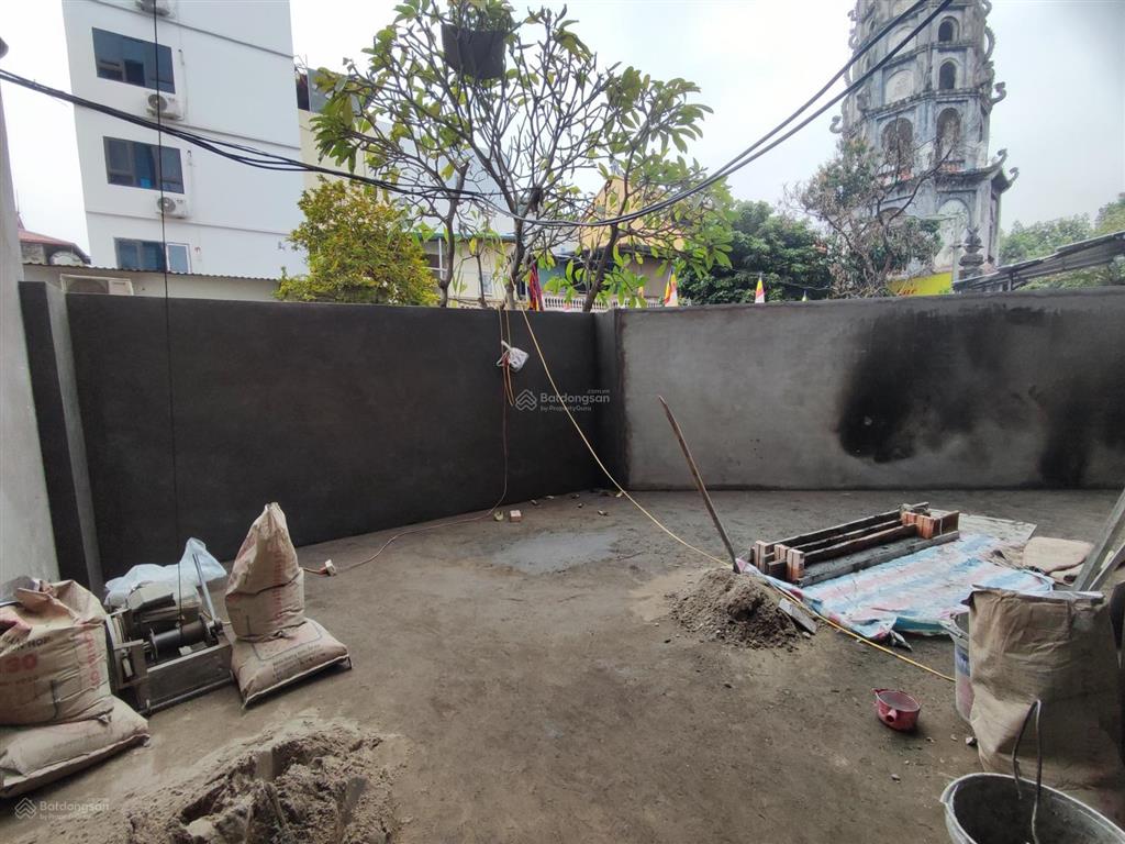 Siêu phẩm nhà phạm văn đồng! 58 m2, 5 tầng tm , mt 6m, 6 m ra pvd, mới. chỉ 15 tỷ.