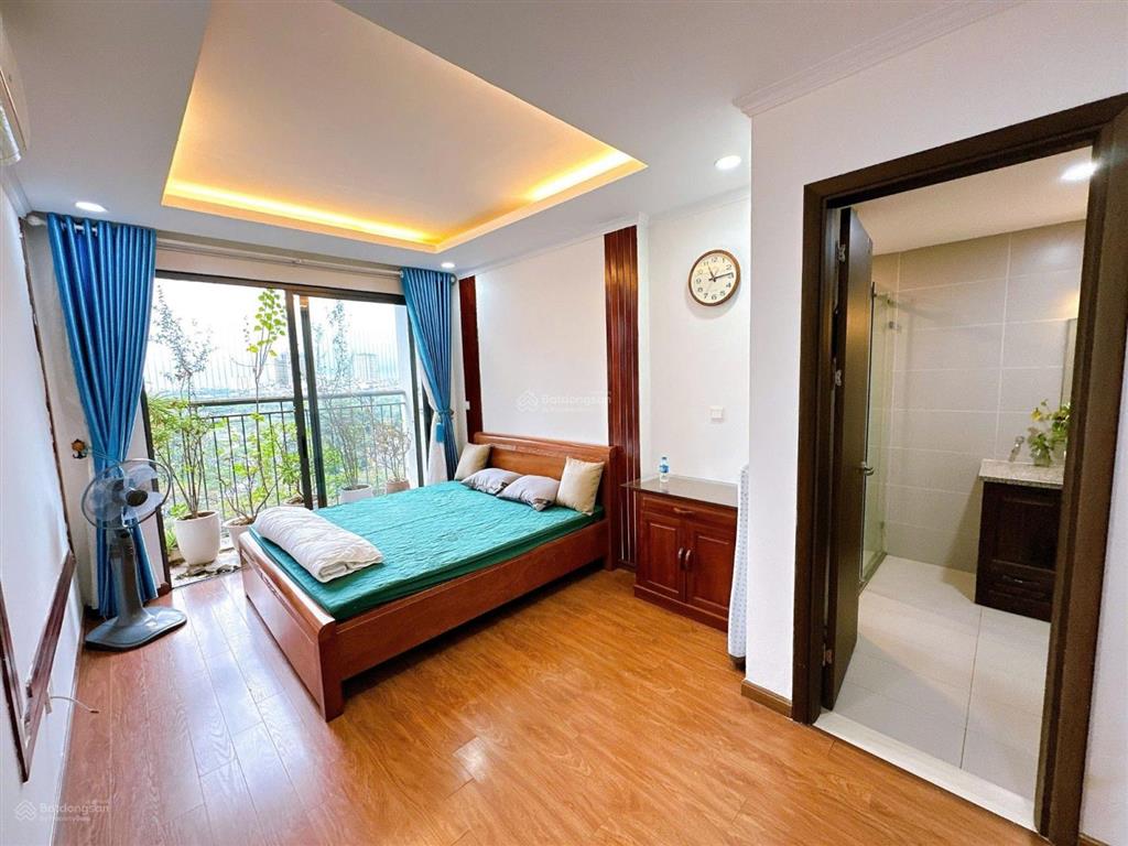 Tốt nhất ngoại giao đoàn! lô góc 130m2, 3 pn, nt full, view công viên. chỉ 15.5 tỷ