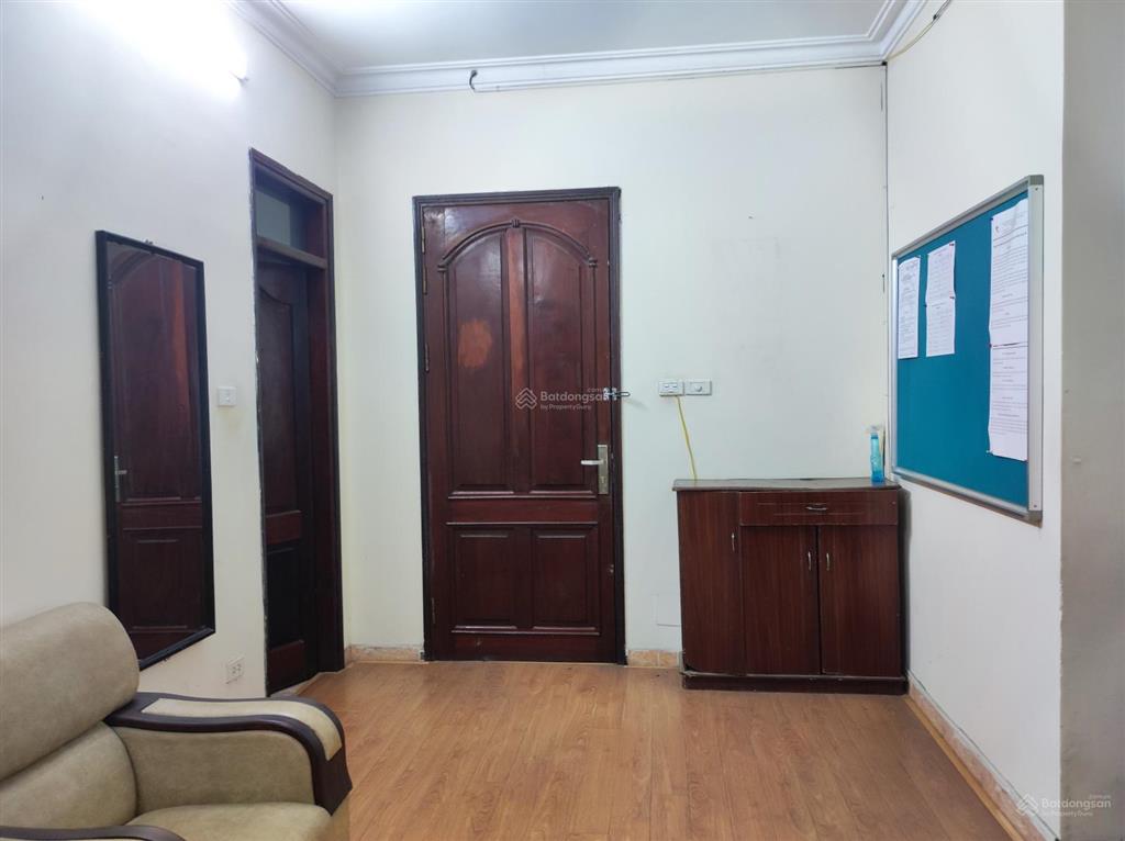 Tốt hơn tất cả căn hộ 17t5, 153 m2, 3 phòng ngủ, view mặt phố. chỉ 12.86 tỷ