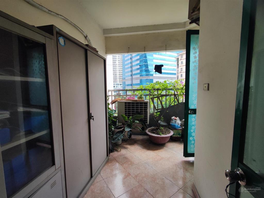 Tốt hơn tất cả căn hộ 17t5, 153 m2, 3 phòng ngủ, view mặt phố. chỉ 12.86 tỷ