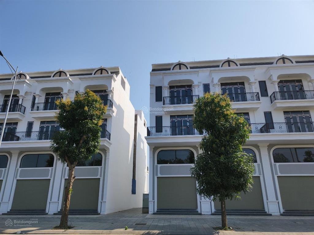 Em chuyên bán mặt phố cổ loa, 76 m2, calyx residence 319. giá vip