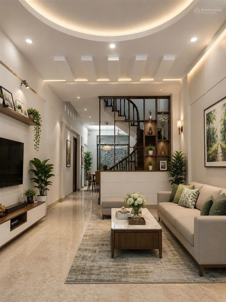 Gấp lắm! nhà trịnh công sơn 76 m², mt 4.3m, sát hồ tây, lotte. giá đt 26 tỷ.