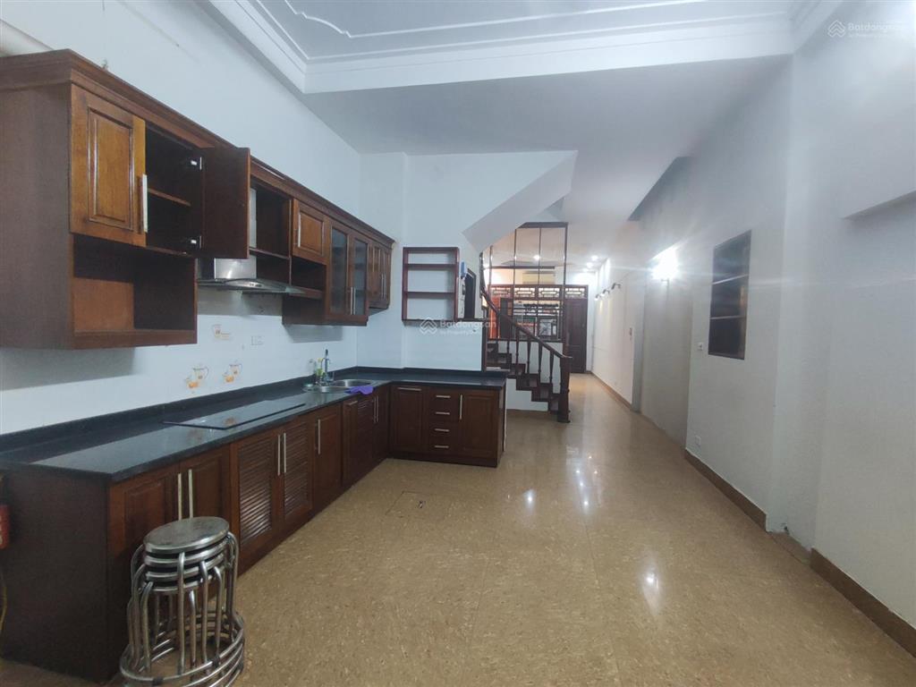 Rẻ tốt vô địch phú diễn, 56.8 m2, mt 4.31 m, 5 tầng, ô tô tận cửa. hot 9.86 tỷ.