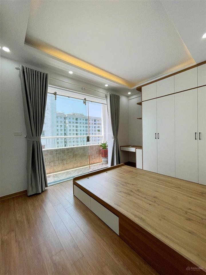 Rẻ tốt vô địch phú diễn, 56.8 m2, mt 4.31 m, 5 tầng, ô tô tận cửa. hot 9.86 tỷ.