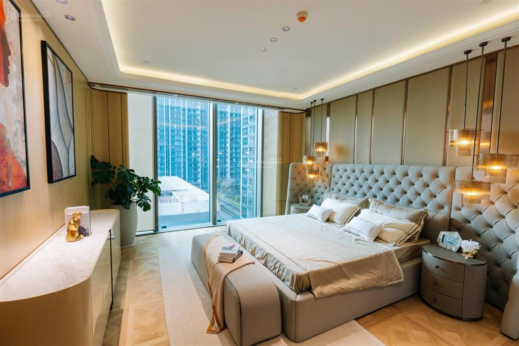 Siêu căn hộ hoàng thành tower, lô góc 188 m2, 3 phòng ngủ, nội thất full. giá tốt hot.