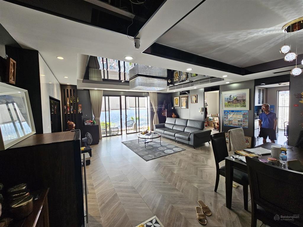 Cập nhật quỹ lô góc kosmo, ngoại giao đoàn, lô góc 119 m2, 2, 3pn, view hồ tây. giá hot.