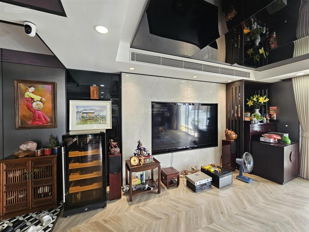 Cập nhật quỹ lô góc kosmo, ngoại giao đoàn, lô góc 119 m2, 2, 3pn, view hồ tây. giá hot.