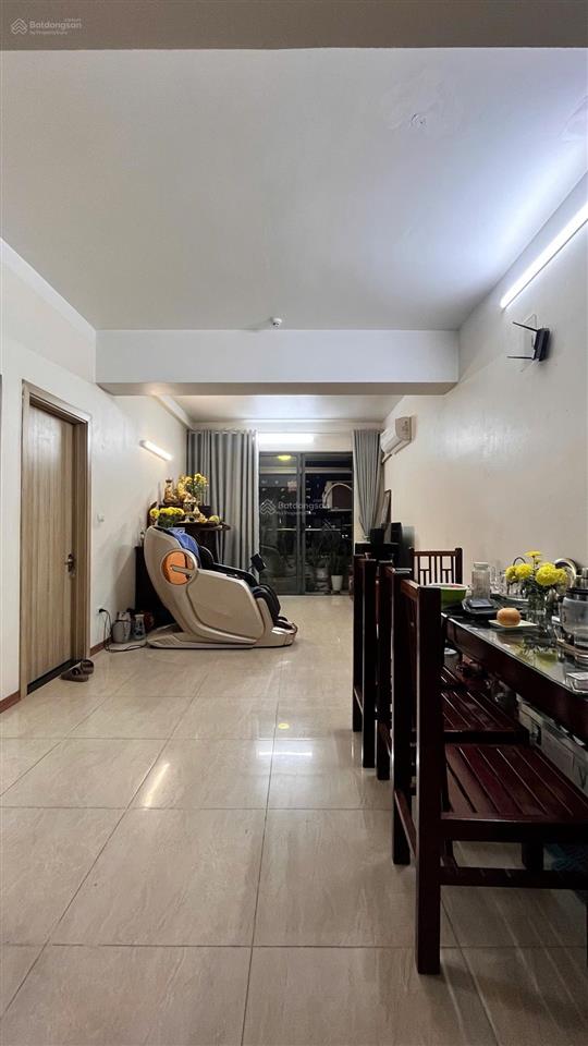 Em chuyên cập nhật ch ngoại giao đoàn, 95 m2, 2 pn. hot 8 tỷ.