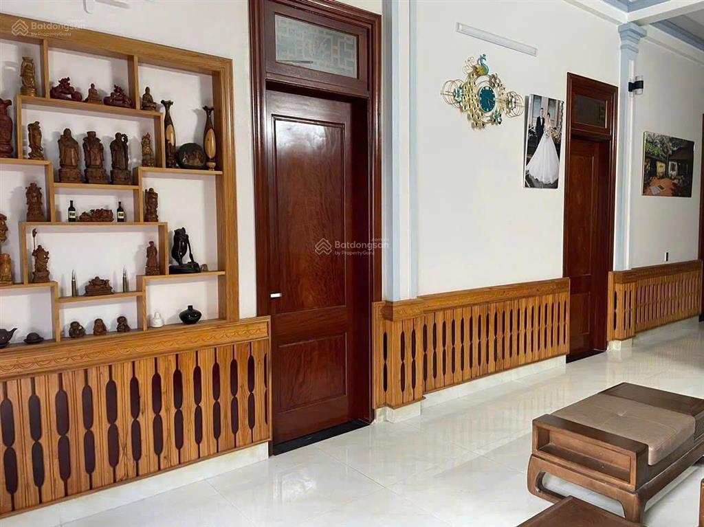 Tìm đâu ra nhà mái thái rộng thênh thang mà giá tính tiền đất có 5tr/m2
