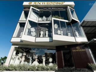 Nhà 4 tầng mt đường 2/9 vị trí ngay công viên apec , dt đất 300m2 , ngang 12m