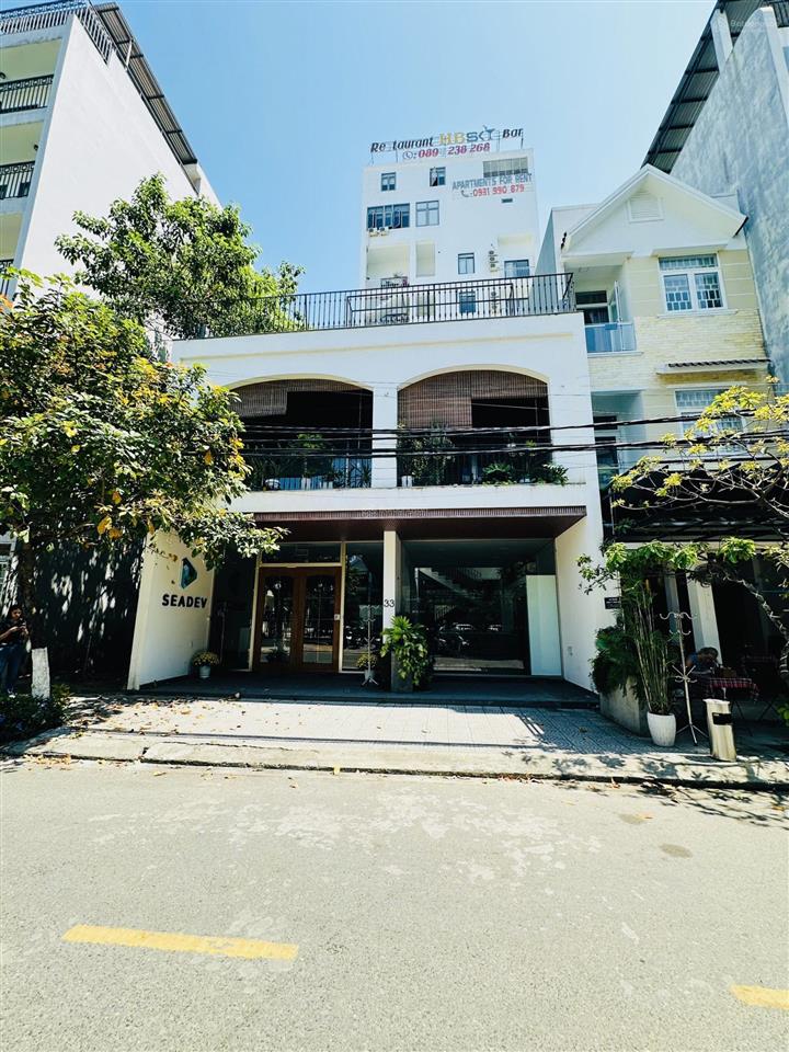 Bán gấp cặp nhà an thượng 33 , ngay khu phố tây an thượng gần trần bạch đằng
vị trí nằm sát biển