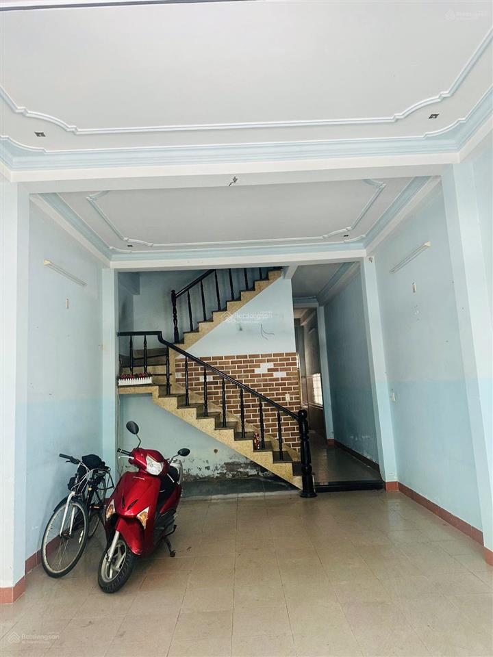 Bán gấp nhà 2 tầng mặt phố cao xuân huy gần phan đăng lưu , phường hoà cường