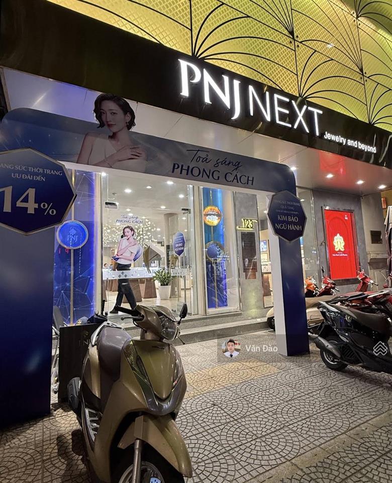 Nhà 4 tầng mt nguyễn văn linh, ngang 10m có thang máy phù hợp thương hiệu lớn