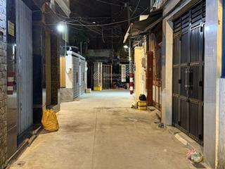 Bán nhà đất 70m2 hồng lạc, tân bình