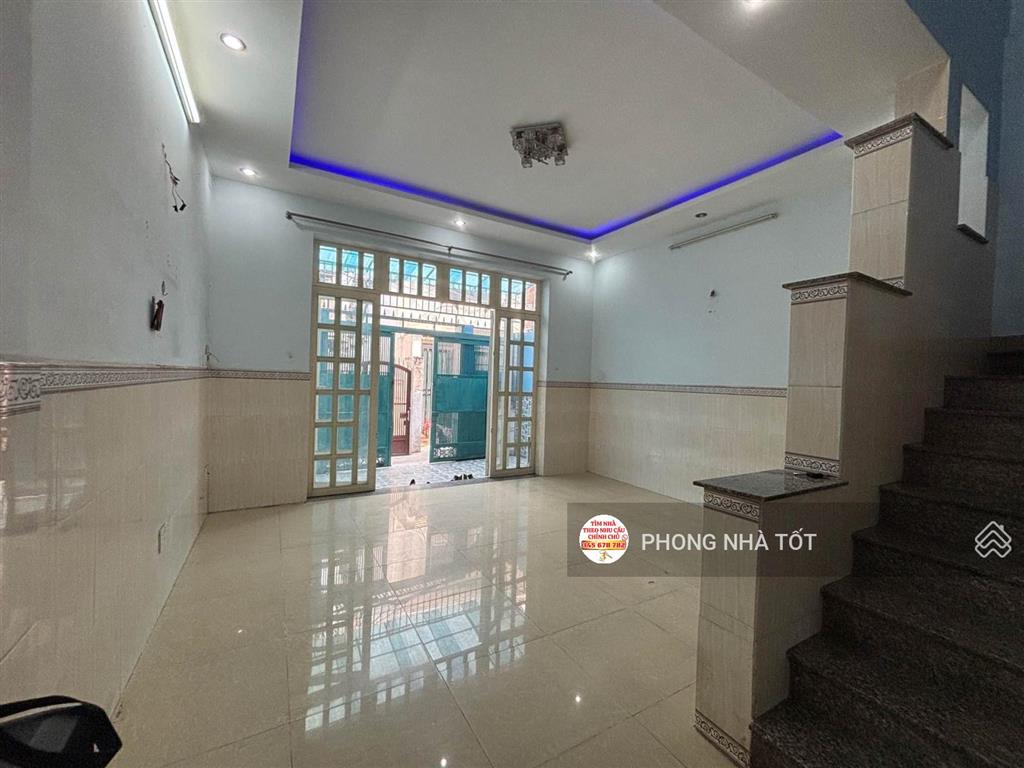 Bán nhà tân bình chợ phạm văn hai ngộp nh bán gấp