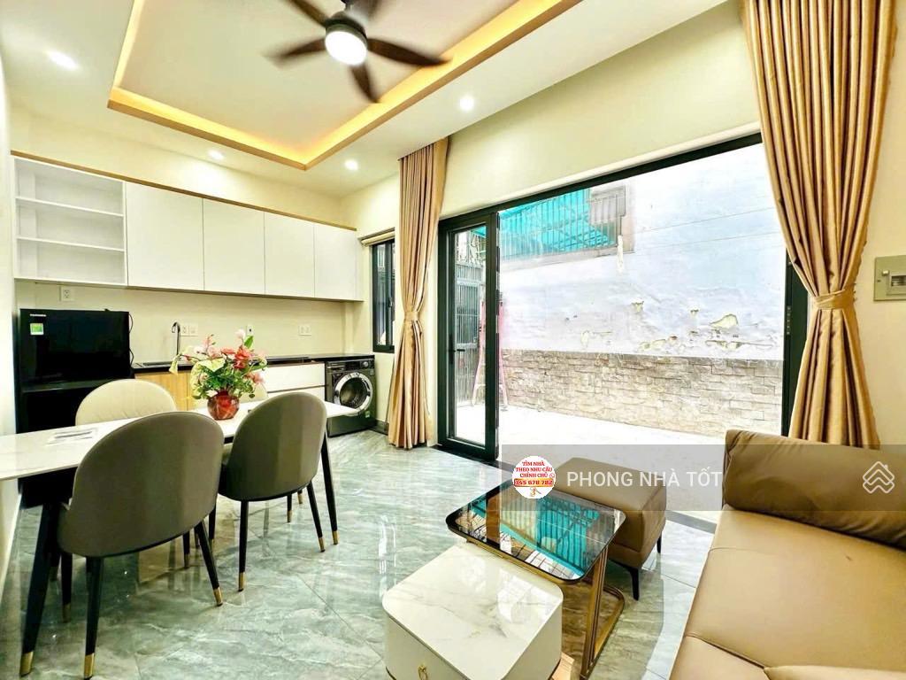 Bán nhà riêng tại cách mạng tháng tám, 5 tỷ, 40m2, 3pn, 4wc, chính chủ giá tốt
