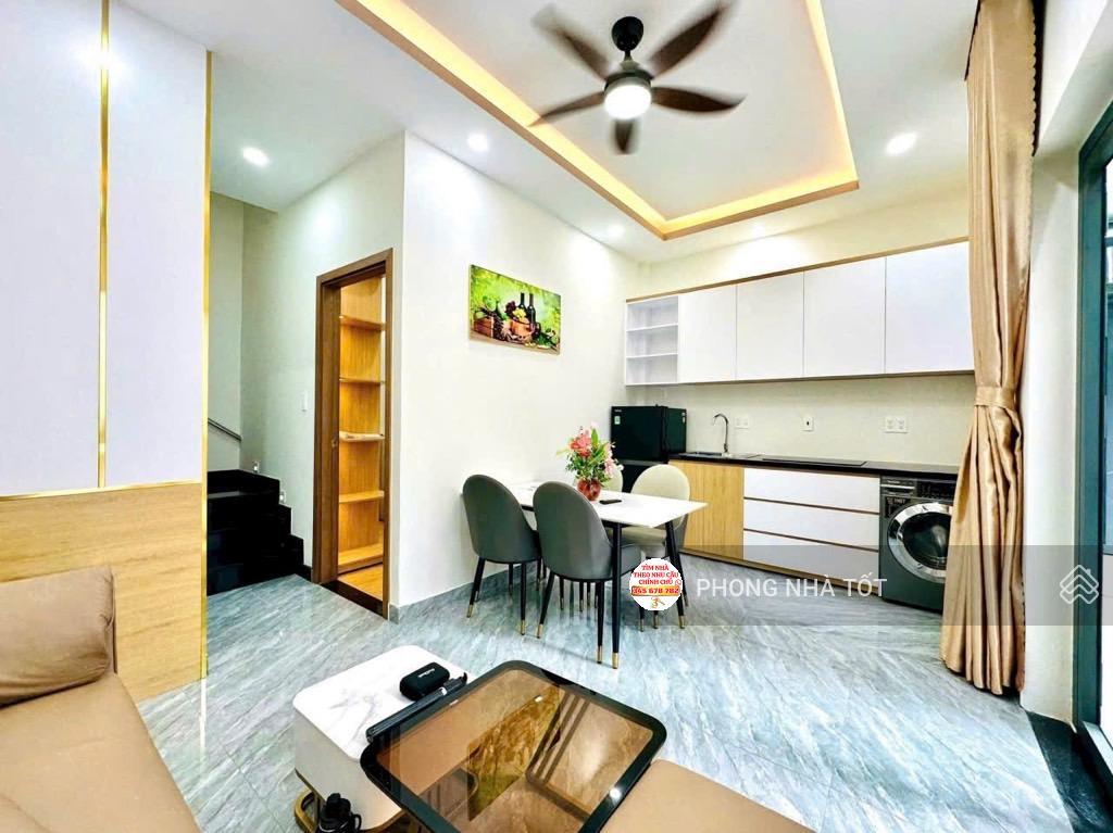 Bán nhà riêng tại cách mạng tháng tám, 5 tỷ, 40m2, 3pn, 4wc, chính chủ giá tốt