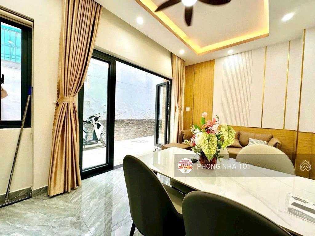 Bán nhà riêng tại cách mạng tháng tám, 5 tỷ, 40m2, 3pn, 4wc, chính chủ giá tốt